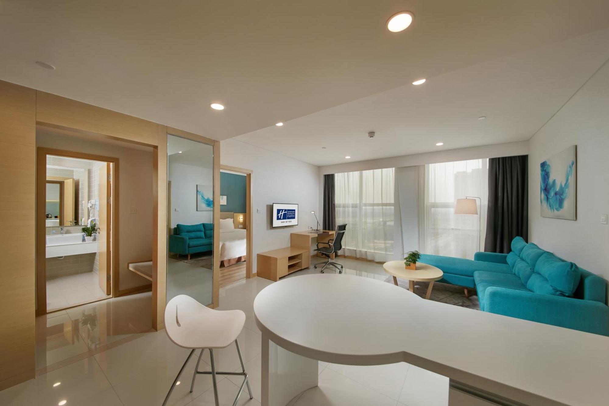Holiday Inn Express Luoyang Yichuan By Ihg Exterior foto