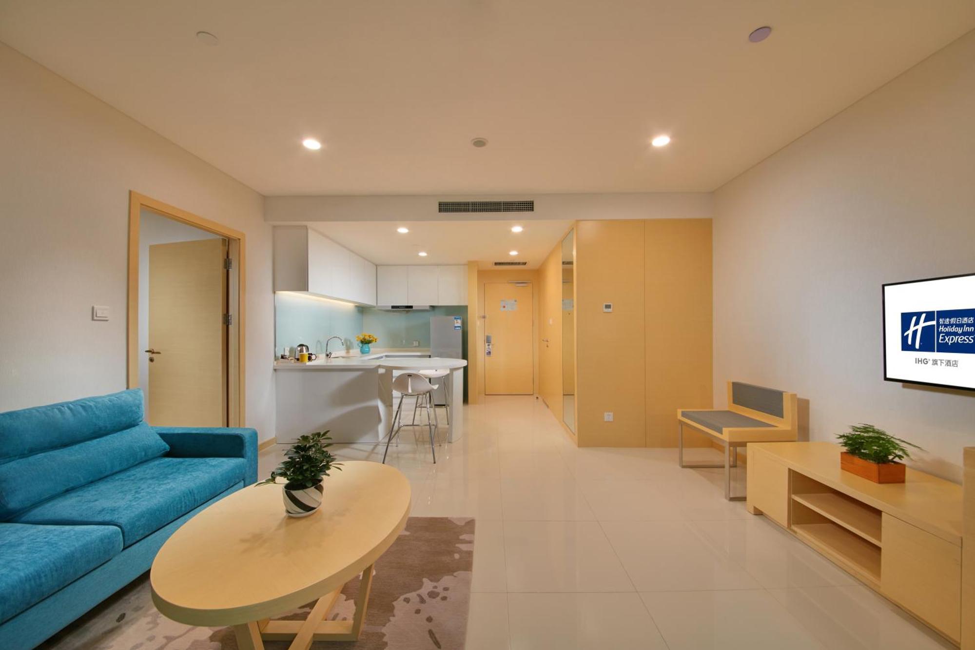 Holiday Inn Express Luoyang Yichuan By Ihg Exterior foto