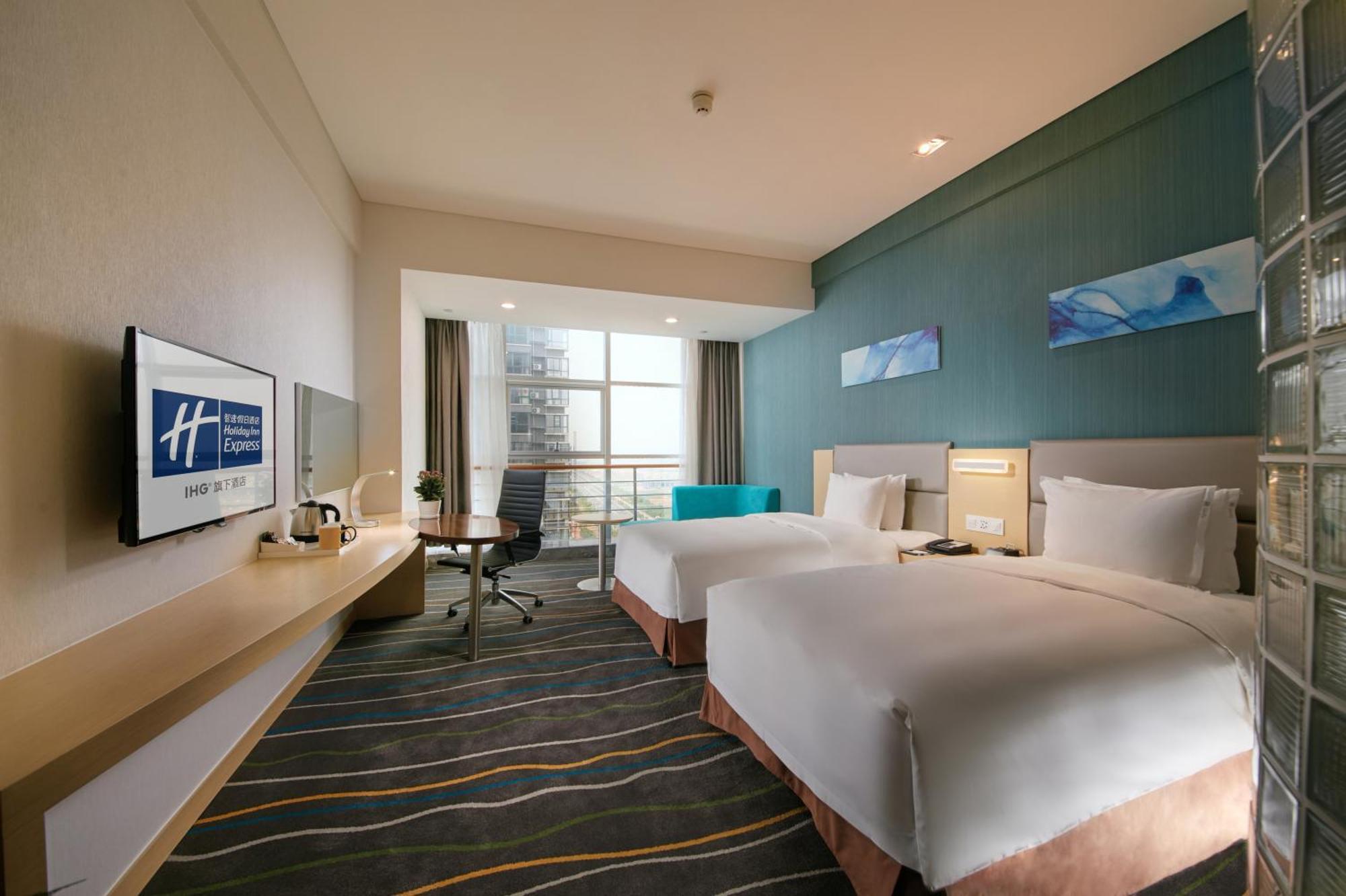 Holiday Inn Express Luoyang Yichuan By Ihg Exterior foto